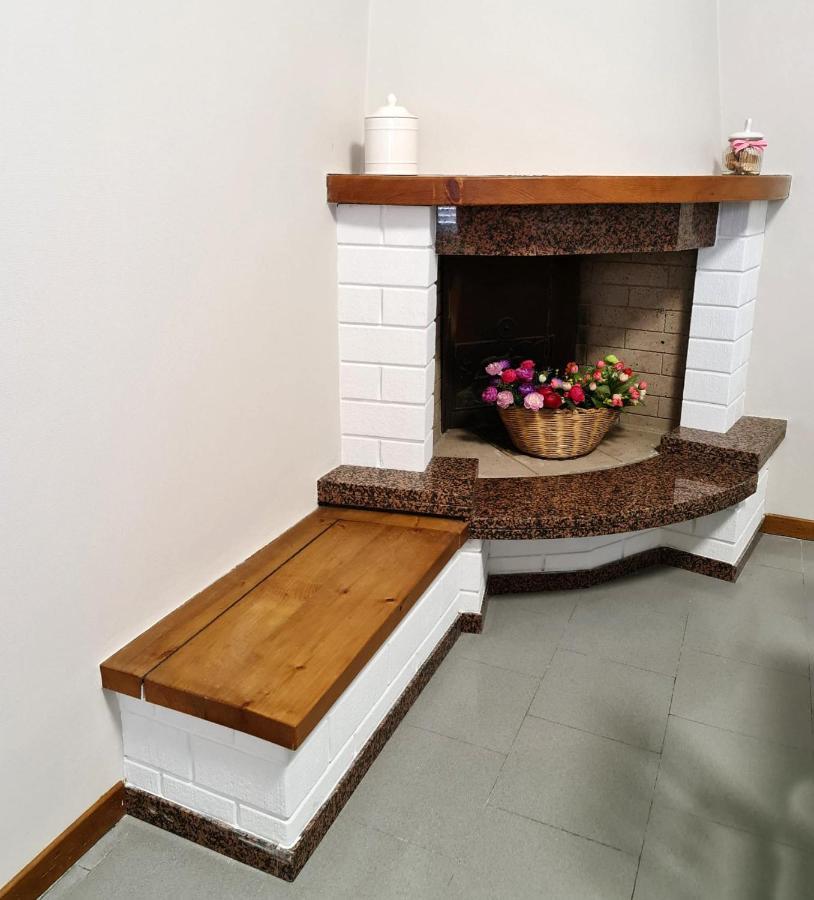 La Finestra Su Spello Apartment ภายนอก รูปภาพ