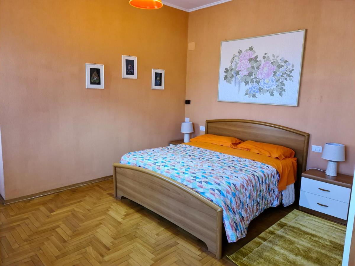 La Finestra Su Spello Apartment ภายนอก รูปภาพ