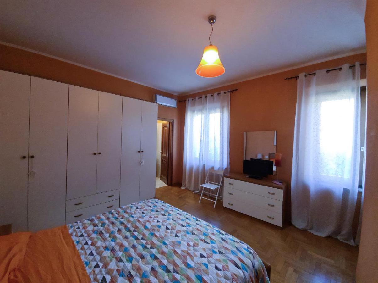La Finestra Su Spello Apartment ภายนอก รูปภาพ