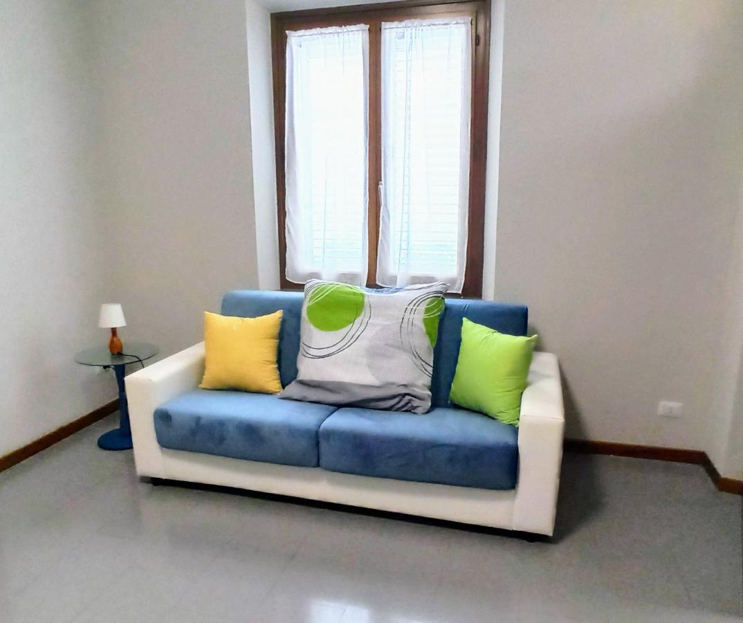 La Finestra Su Spello Apartment ภายนอก รูปภาพ